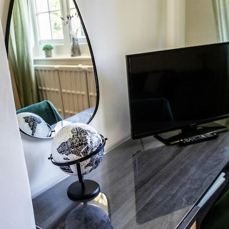 Woodborough Hall Eksteriør billede