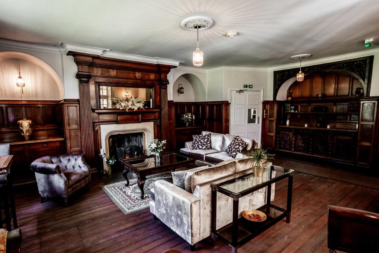Woodborough Hall Eksteriør billede